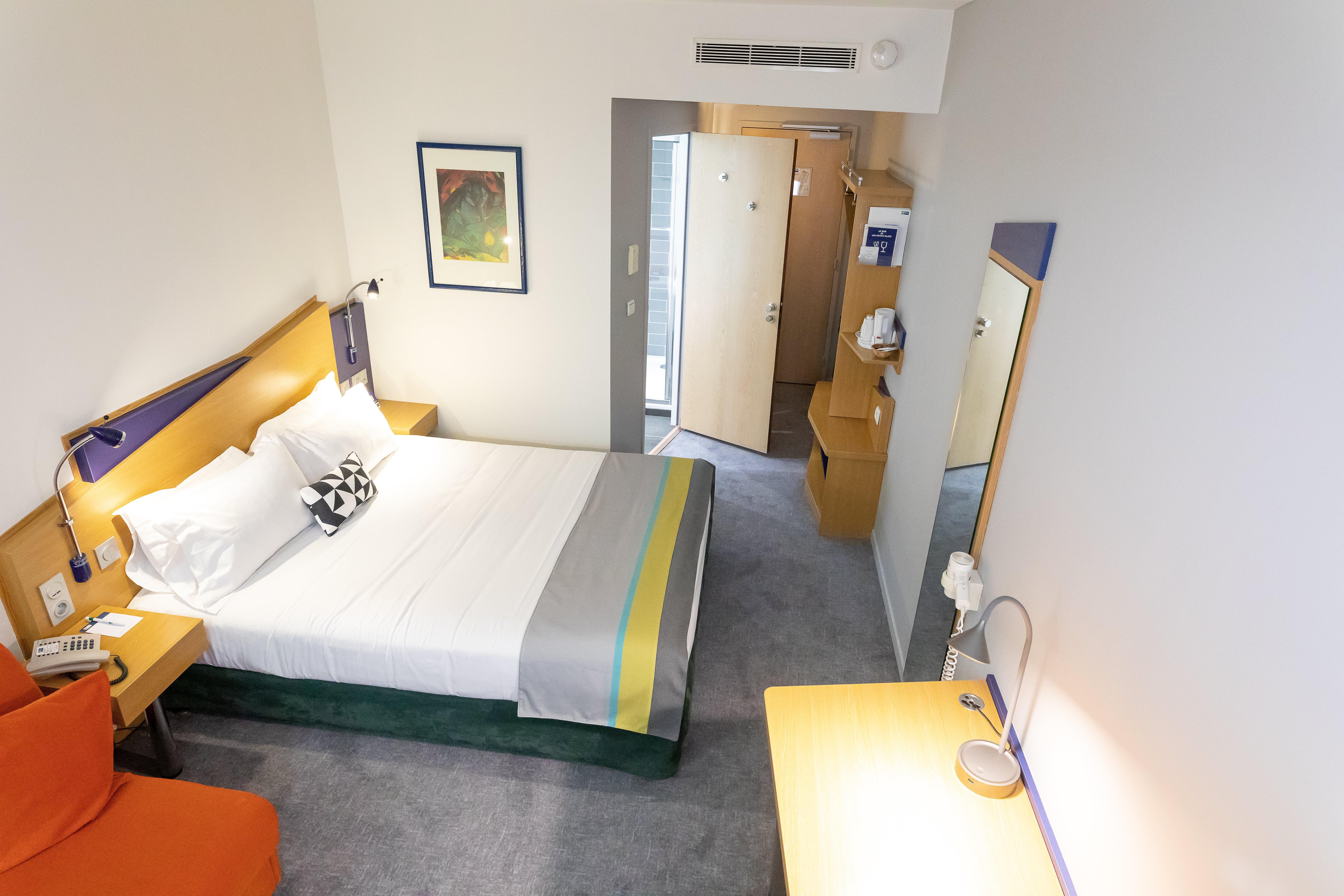 Holiday Inn Express Arras By Ihg Exterior foto